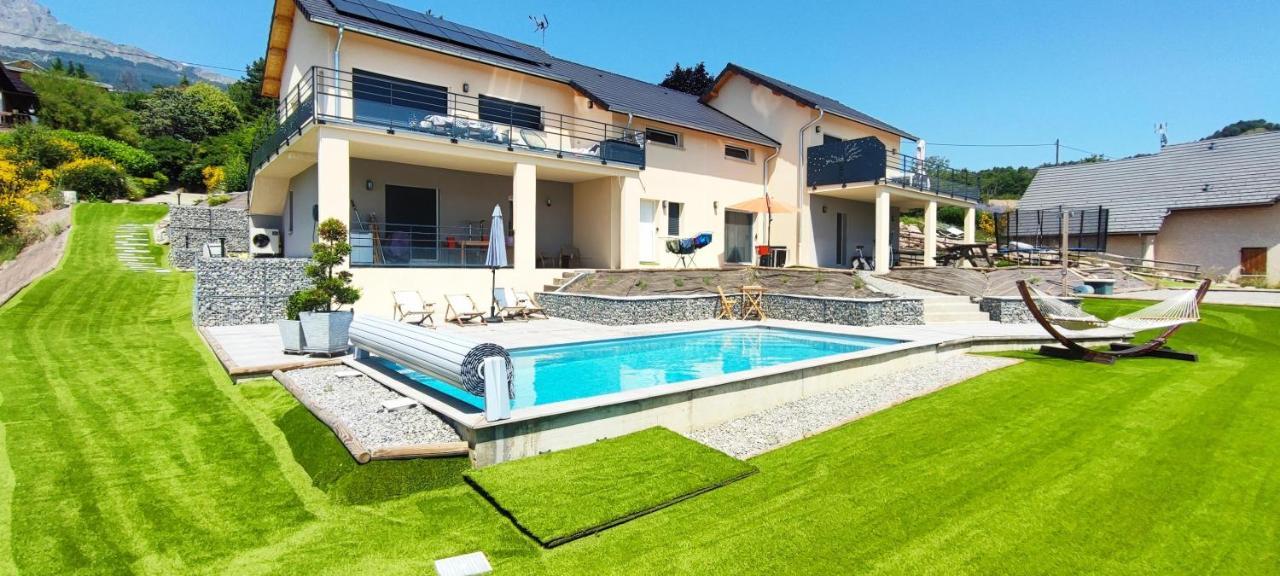 Prunières Chambre Vue Lac Av Piscine מראה חיצוני תמונה